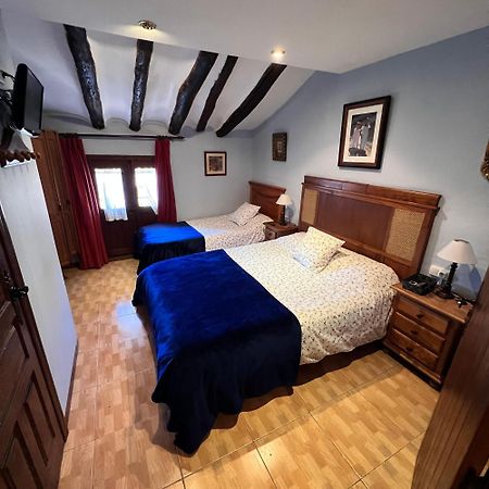 Posada Abadia De Siétamo Zewnętrze zdjęcie