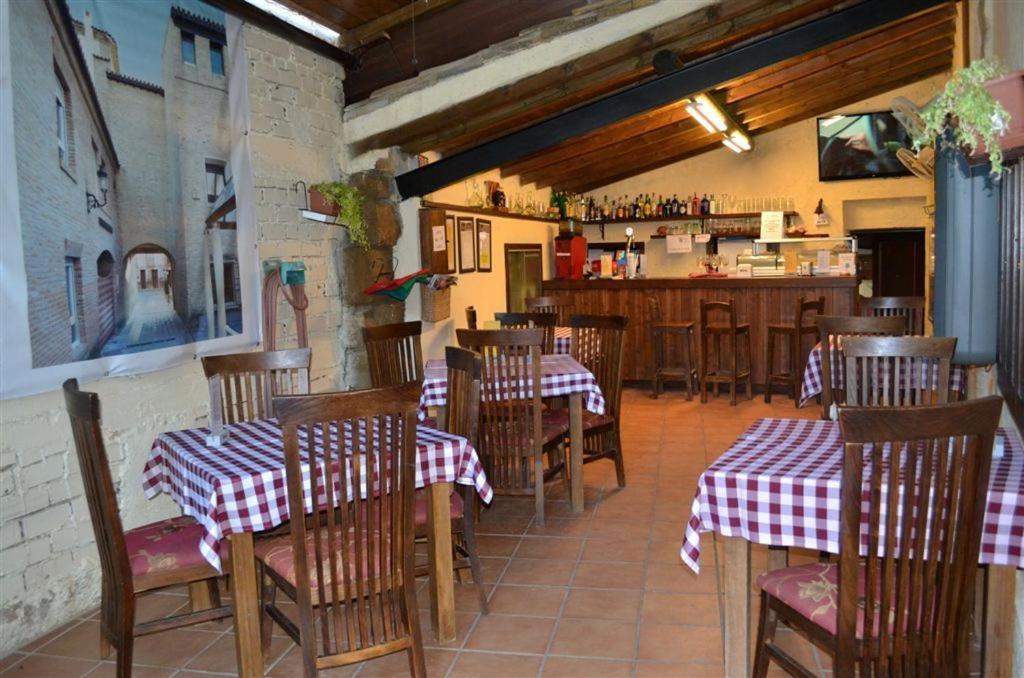 Posada Abadia De Siétamo Zewnętrze zdjęcie